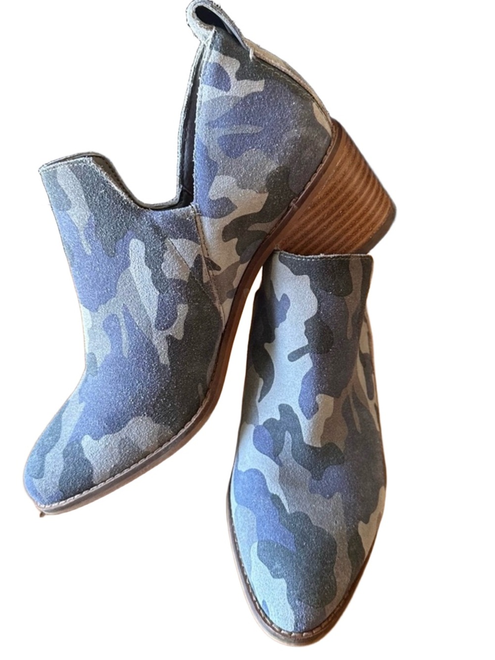 1. State Indiana Blue Gray Camo Leather Ankle Boot Booties Size 7